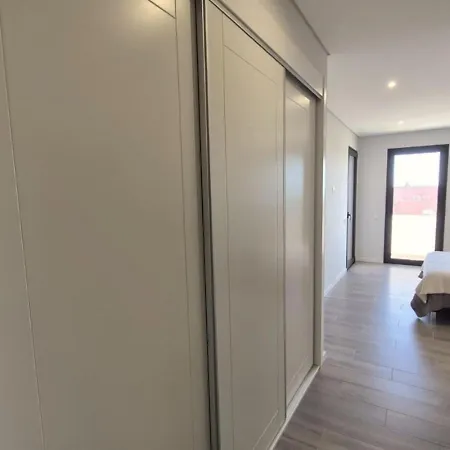 شقة Exclusive 2 Bedroom Near The For 6 Guests بورتيماو