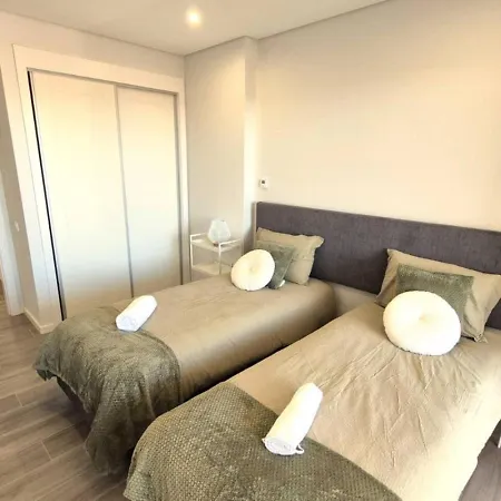 Appartamento Exclusive 2 Bedroom Near The For 6 Guests