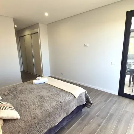 Exclusive 2 Bedroom Near The For 6 Guests Appartamento *