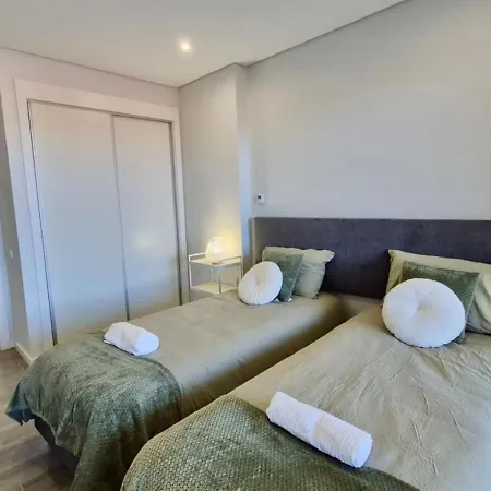 Appartamento Exclusive 2 Bedroom Near The For 6 Guests *